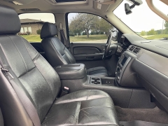 Used 2008 Chevrolet Tahoe 4d SUV 4WD LTZ at Rooster Auto Sales near Vinton, IA