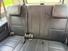 Used 2016  Chevrolet Suburban 4d SUV RWD LTZ at Rooster Auto Sales near Vinton&comma; IA