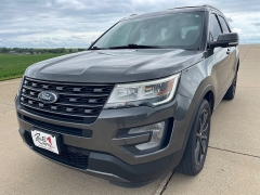 Used 2017 Ford Explorer 4d SUV 4WD XLT Ecoboost at Rooster Auto Sales near Vinton, IA