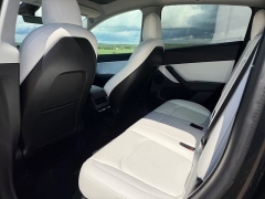 Used 2021  Tesla Model Y Performance AWD at Rooster Auto Sales near Vinton&comma; IA