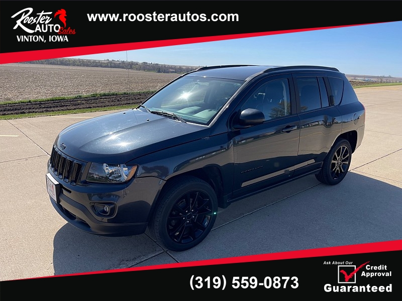 Used 2015  Jeep Compass 4d SUV FWD Altitude at Rooster Auto Sales near Vinton, IA