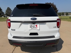 Used 2018  Ford Police Interceptor Utility 4d SUV AWD at Rooster Auto Sales near Vinton&comma; IA