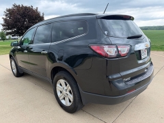 Used 2013  Chevrolet Traverse 4d SUV FWD LT2 at Rooster Auto Sales near Vinton&comma; IA