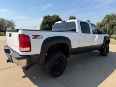 Used 2010  GMC Sierra 2500 4WD Crew Cab SLT at Rooster Auto Sales near Vinton&comma; IA