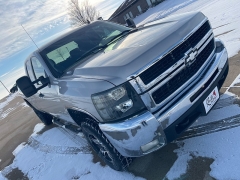 Used 2007  Chevrolet Silverado 2500 2WD Ext Cab LT1 at Rooster Auto Sales near Vinton, IA