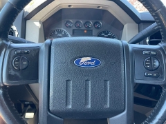 Used 2009 Ford Super Duty F-250 4WD Crew Cab XLT at Rooster Auto Sales near Vinton, IA