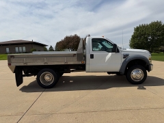 Used 2008  Ford Super Duty F-450 CC 4WD Reg Cab 201" XLT at Rooster Auto Sales near Vinton&comma; IA