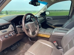 Used 2017 GMC Yukon XL 4d SUV 4WD Denali at Rooster Auto Sales near Vinton, IA