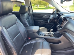 Used 2020 Chevrolet Traverse 4d SUV AWD Premier at Rooster Auto Sales near Vinton, IA