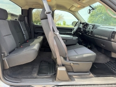 Used 2013  Chevrolet Silverado 1500 4WD Ext Cab LT at Rooster Auto Sales near Vinton&comma; IA