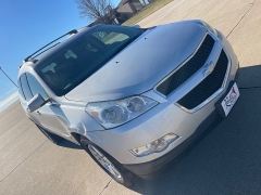 Used 2009  Chevrolet Traverse 4d SUV FWD LT1 at Rooster Auto Sales near Vinton&comma; IA