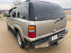 Used 2002  Chevrolet Tahoe 4d SUV 4WD LT at Rooster Auto Sales near Vinton&comma; IA