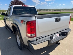 Used 2012 GMC Sierra 1500 4WD Ext Cab SLE at Rooster Auto Sales near Vinton, IA