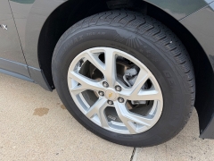 Used 2020  Chevrolet Equinox 4d SUV FWD Premier w&sol;1LZ at Rooster Auto Sales near Vinton&comma; IA