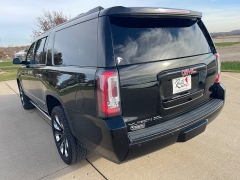 Used 2019  GMC Yukon XL 4d SUV 4WD Denali at Rooster Auto Sales near Vinton&comma; IA