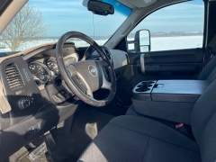 Used 2007  Chevrolet Silverado 2500 2WD Ext Cab LT1 at Rooster Auto Sales near Vinton, IA
