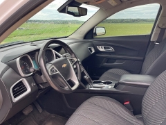 Used 2017 Chevrolet Equinox 4d SUV AWD LT at Rooster Auto Sales near Vinton, IA