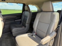 Used 2014  Honda Odyssey 4d Wagon Touring at Rooster Auto Sales near Vinton&comma; IA