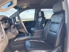 Used 2020  Chevrolet Silverado 1500 4WD Crew Cab LT Trail Boss at Rooster Auto Sales near Vinton&comma; IA