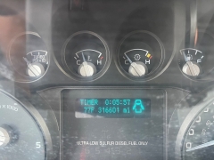 Used 2011 Ford Super Duty F-350 4WD Crew Cab XLT SRW Longbed at Rooster Auto Sales near Vinton, IA
