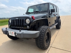 Used 2017  Jeep Wrangler Unlimited 4d Convertible Sport at Rooster Auto Sales near Vinton&comma; IA