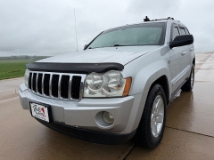 Used 2005  Jeep Grand Cherokee 4d SUV 4WD Limited at Rooster Auto Sales near Vinton&comma; IA