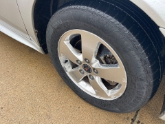 Used 2005  Pontiac Grand Prix 4d Sedan at Rooster Auto Sales near Vinton&comma; IA