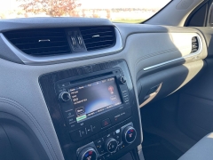 Used 2015  Chevrolet Traverse 4d SUV AWD LT1 at Rooster Auto Sales near Vinton, IA