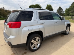 Used 2013  GMC Terrain 4d SUV FWD SLT2 at Rooster Auto Sales near Vinton&comma; IA