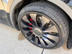 Used 2021  Tesla Model Y Performance AWD at Rooster Auto Sales near Vinton&comma; IA