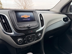 Used 2023  Chevrolet Equinox FWD 4dr LS w&sol;1LS at Rooster Auto Sales near Vinton&comma; IA