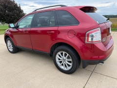 Used 2007  Ford Edge 4d SUV AWD SEL at Rooster Auto Sales near Vinton&comma; IA