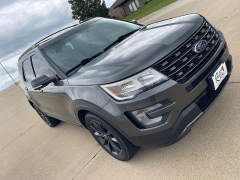 Used 2017 Ford Explorer 4d SUV 4WD XLT Ecoboost at Rooster Auto Sales near Vinton, IA