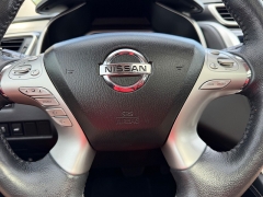 Used 2018  Nissan Murano 4d SUV AWD SL at Rooster Auto Sales near Vinton&comma; IA