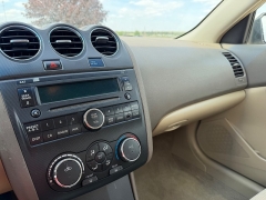 Used 2007  Nissan Altima 4d Sedan SL 2&period;5L at Rooster Auto Sales near Vinton&comma; IA