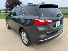 Used 2020  Chevrolet Equinox 4d SUV FWD Premier w&sol;1LZ at Rooster Auto Sales near Vinton&comma; IA