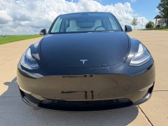 Used 2021  Tesla Model Y Performance AWD at Rooster Auto Sales near Vinton&comma; IA