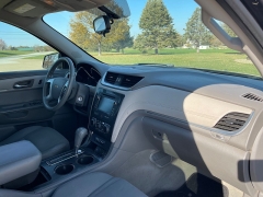 Used 2015  Chevrolet Traverse 4d SUV AWD LT1 at Rooster Auto Sales near Vinton, IA