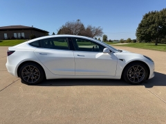 Used 2020  Tesla Model 3 Long Range AWD at Rooster Auto Sales near Vinton&comma; IA