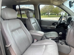 Used 2005 Chevrolet Trailblazer EXT 4d SUV 4WD LT at Rooster Auto Sales near Vinton, IA