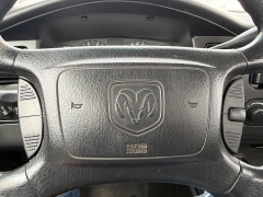 Used 2001  Dodge Dakota 4WD Reg Cab Sport at Rooster Auto Sales near Vinton&comma; IA