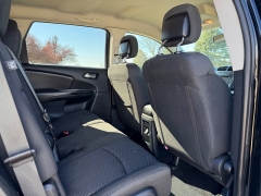 Used 2018  Dodge Journey 4d SUV FWD SE at Rooster Auto Sales near Vinton&comma; IA
