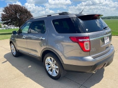 Used 2013 Ford Explorer 4d SUV 4WD XLT at Rooster Auto Sales near Vinton, IA