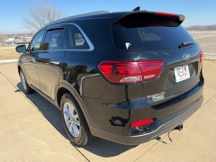 Used 2019  Kia Sorento 4d SUV AWD LX V6 at Rooster Auto Sales near Vinton&comma; IA