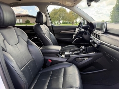 Used 2020  Kia Telluride 4d SUV AWD EX at Rooster Auto Sales near Vinton&comma; IA
