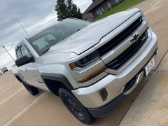 Used 2016 Chevrolet Silverado 1500 4WD Double Cab LT Z71 at Rooster Auto Sales near Vinton, IA