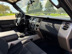 Used 2015  Ford Expedition EL 4d SUV 4WD XLT at Rooster Auto Sales near Vinton&comma; IA
