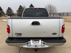 Used 2001  Ford F-150 4WD SuperCrew XLT at Rooster Auto Sales near Vinton&comma; IA