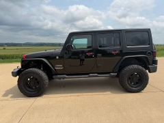 Used 2017  Jeep Wrangler Unlimited 4d Convertible Sport at Rooster Auto Sales near Vinton&comma; IA