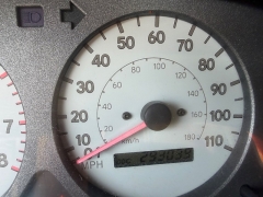 Used 1998  Toyota Corolla 4d Sedan LE AT at Rooster Auto Sales near Vinton&comma; IA